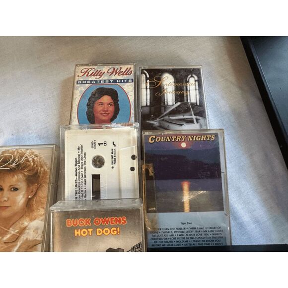 Classic Country Music Cassette Tapes 1970/80, Reba, Crystal Gayle, George Strait - Picture 2 of 13